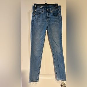 Gap true skinny/mid rise jeans